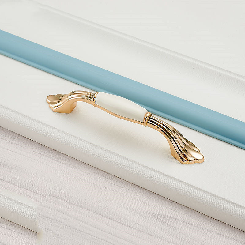 Zinc alloy golden ceramic handle