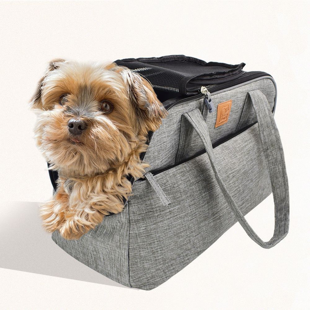 Lightweight and convenient pet bag