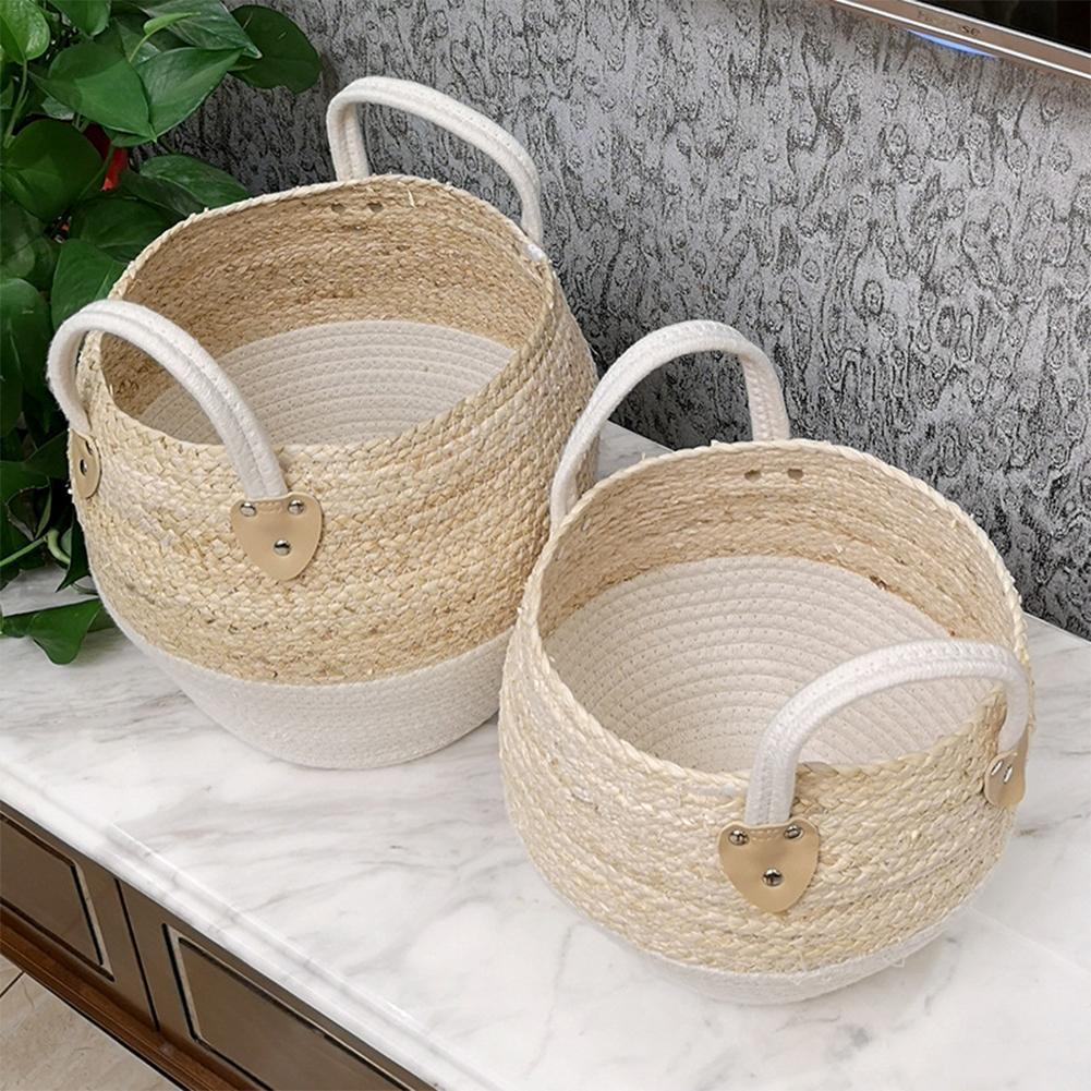 Straw storage basket