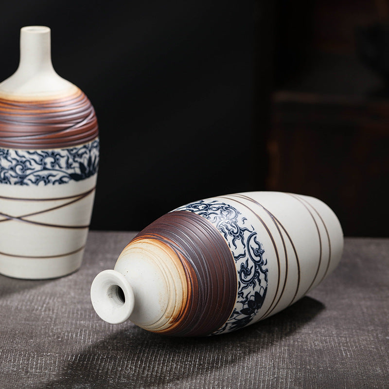 Classical Ceramic Vase Handicraft Furnishings In The Living Room