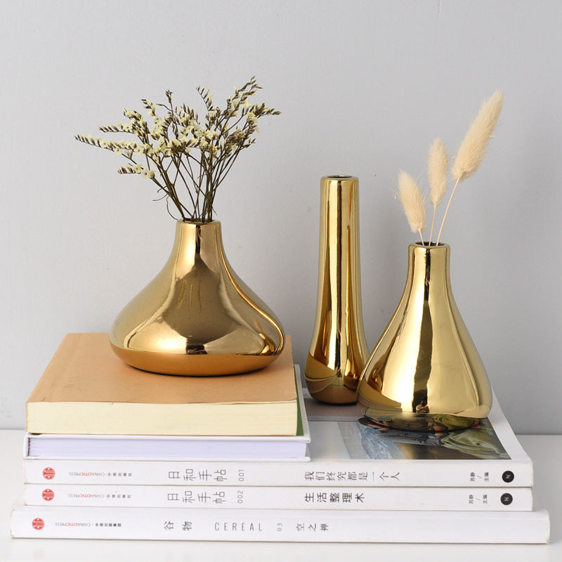 Nordic Style Ins light Luxury Golden Ceramic Small Vase