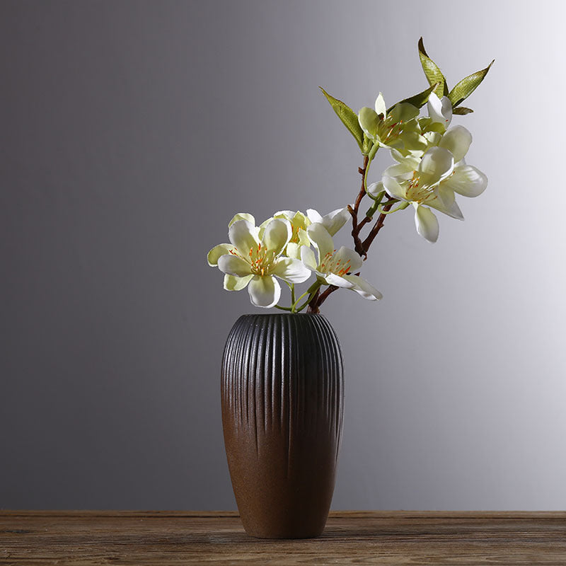 Ceramic small vase manufacturers direct sales creative vase