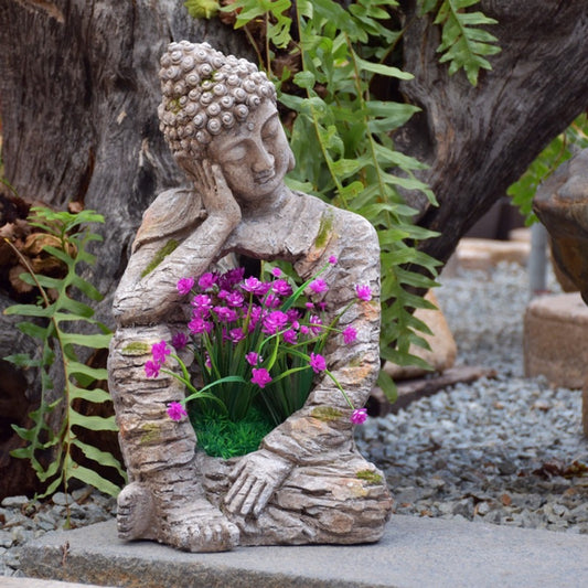 Lawn Ornaments & Garden Sculptures