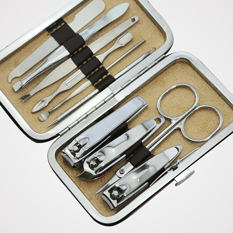 Nail scissors set