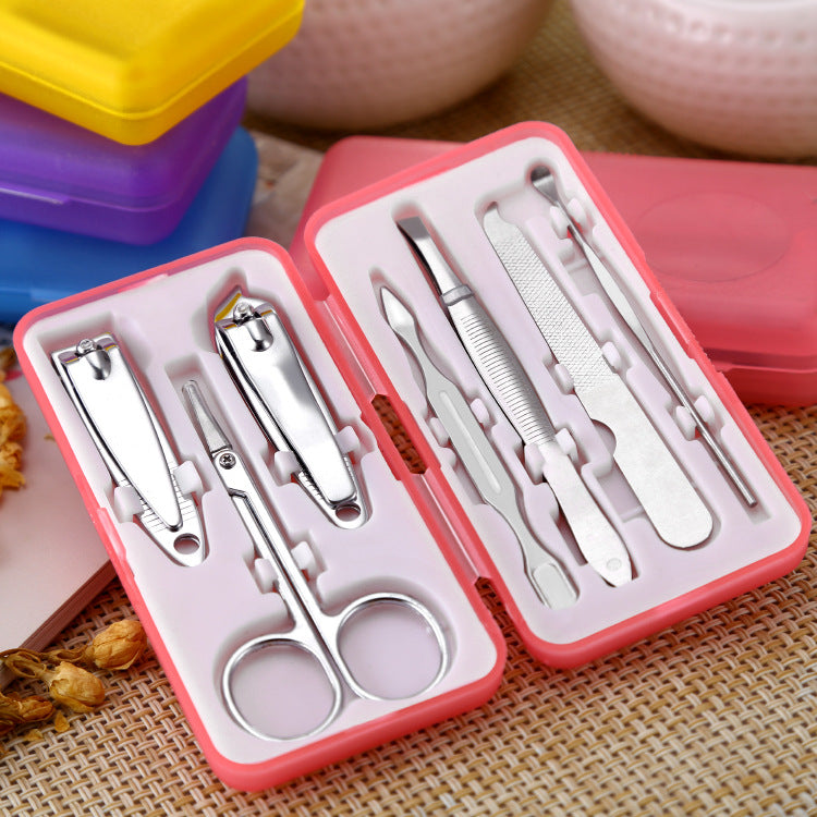 Nail scissors set