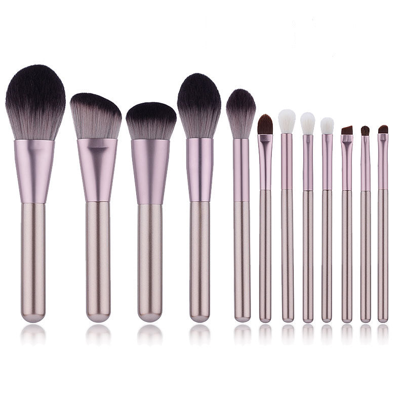 12 PCs Small Grape Professional Makeup Brushes Full Set Animal Hair Super Soft Blush Face Powder Eye Shadow Brush