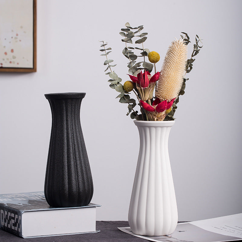 Ceramic Vase Simple Decorative Ornaments