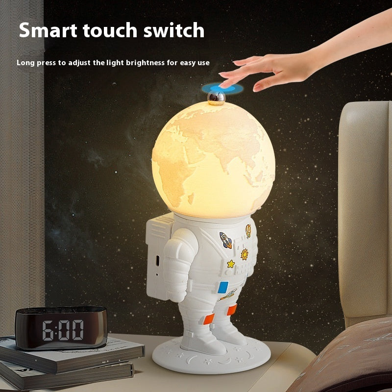 Charging Astronaut Small Night Lamp