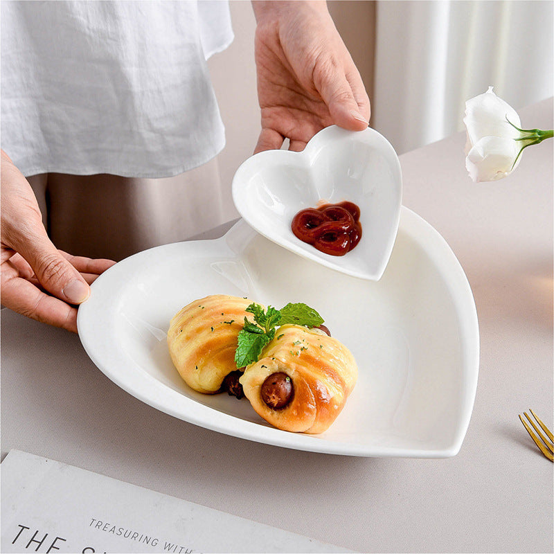 White Ceramic Heart-shaped Plate Household Ceramics