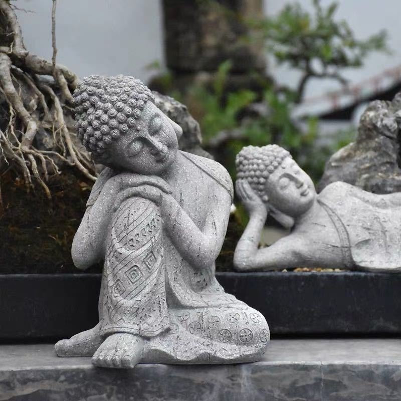 Lawn Ornaments & Garden Sculptures