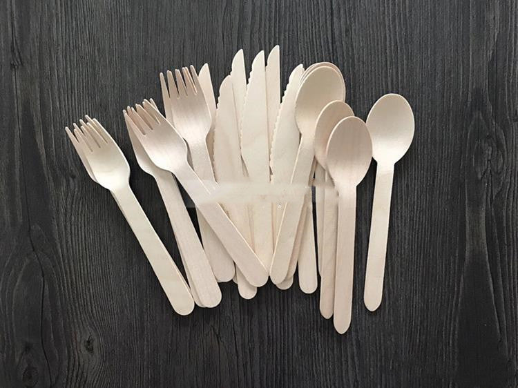 Disposable wooden tableware