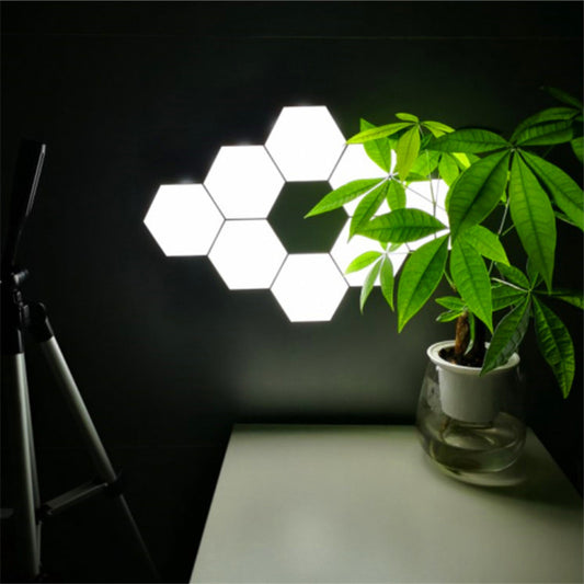 British Creative Honeycomb Modular Assembly Helios Touch Wall Lamp