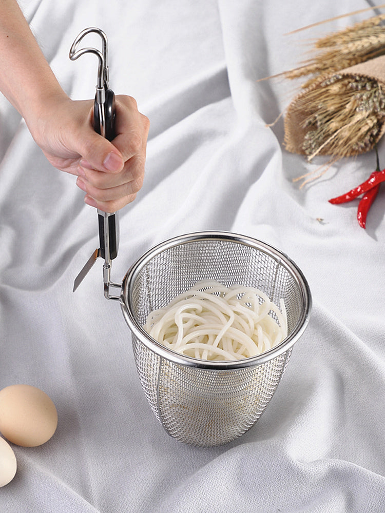 Colanders & Strainers