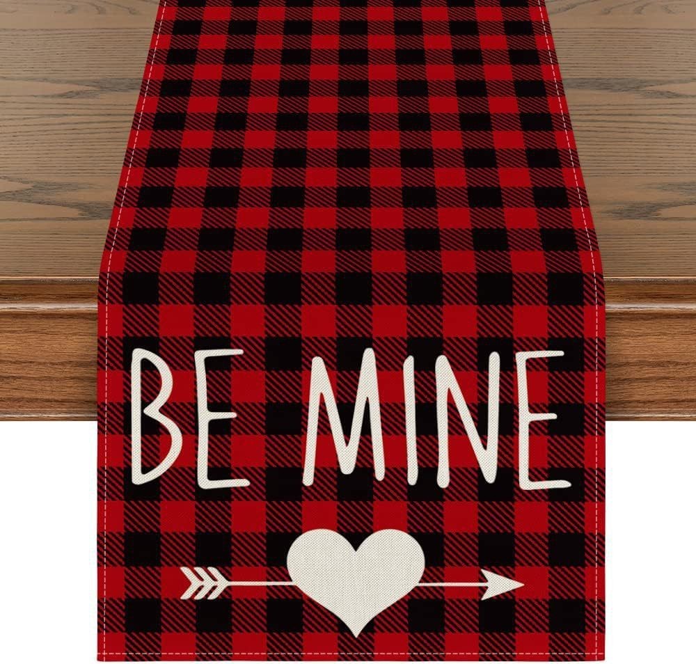 Valentine's Day Table Runner