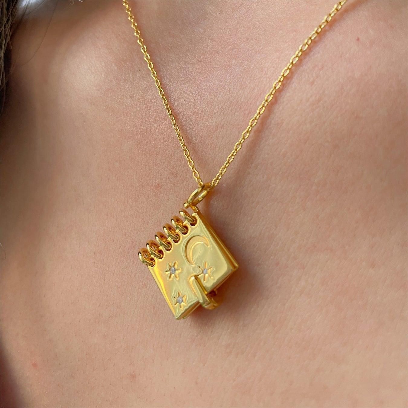 Openable Love Book-shaped Necklace Gift