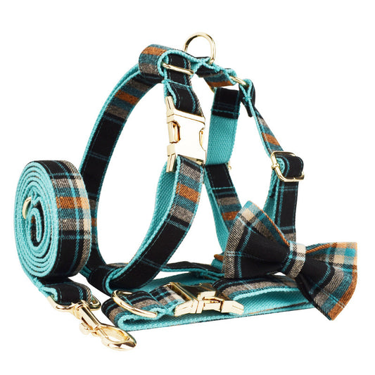 Pet Collars & Harnesses