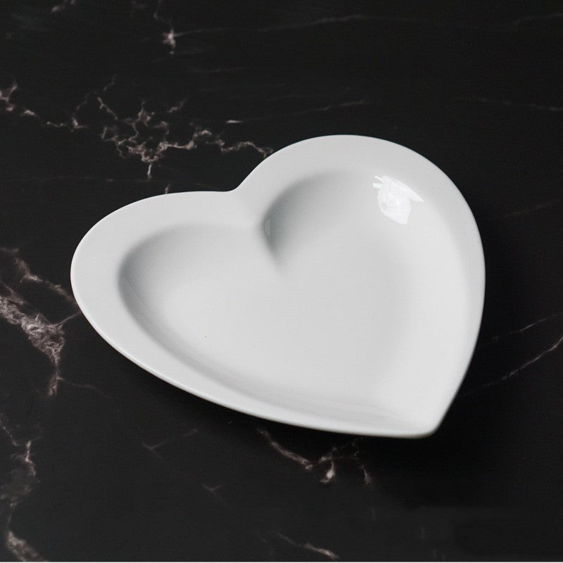 White Ceramic Heart-shaped Plate Household Ceramics